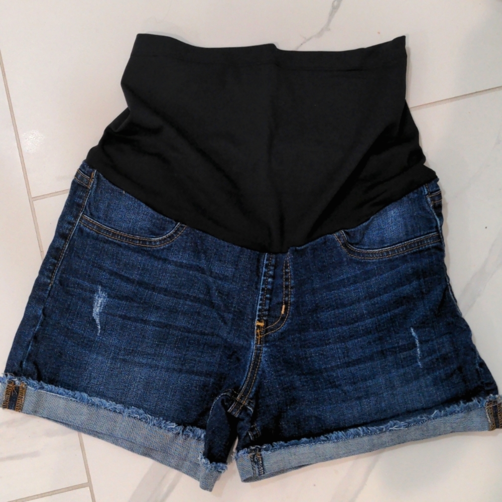 Just Black Maternity Cuffed Jean Shorts